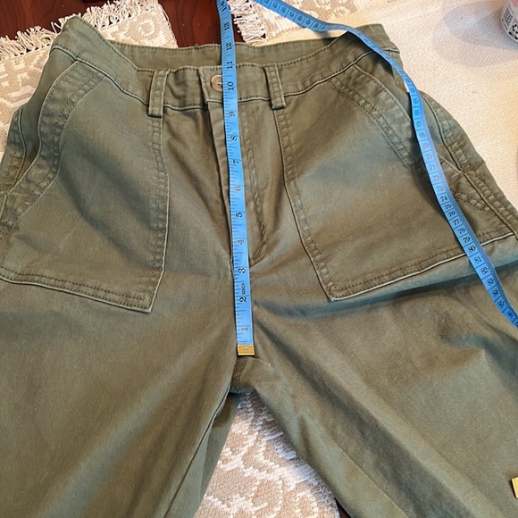 Z Supply Olive Green Cargo Pants Small in EUC - Picture 5 of 7